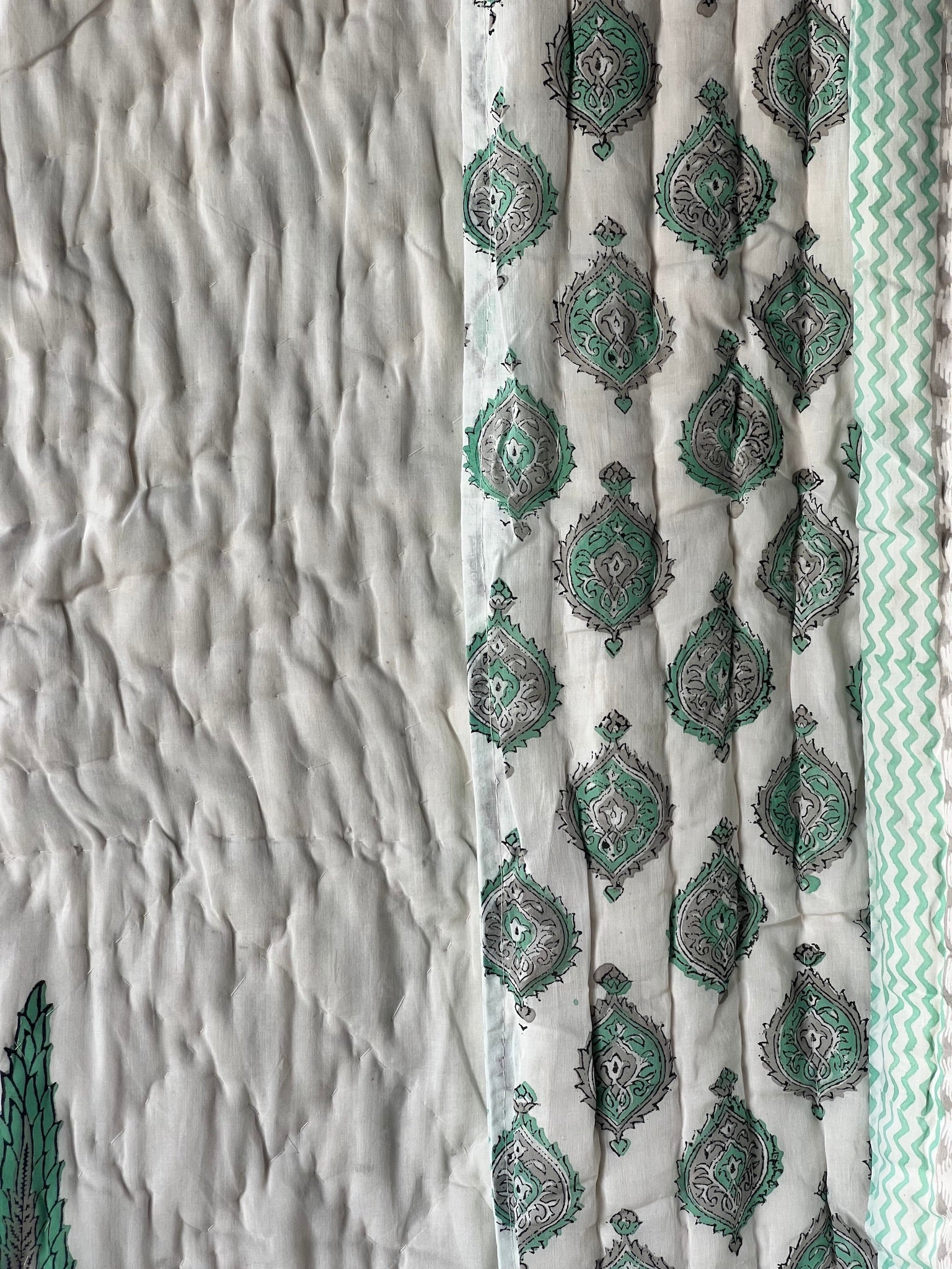 Block Printed Quilt | Mint